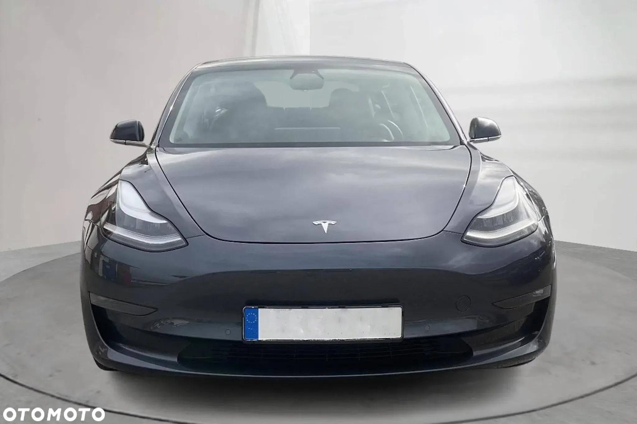 Tesla Model 3 Long range - widok 2