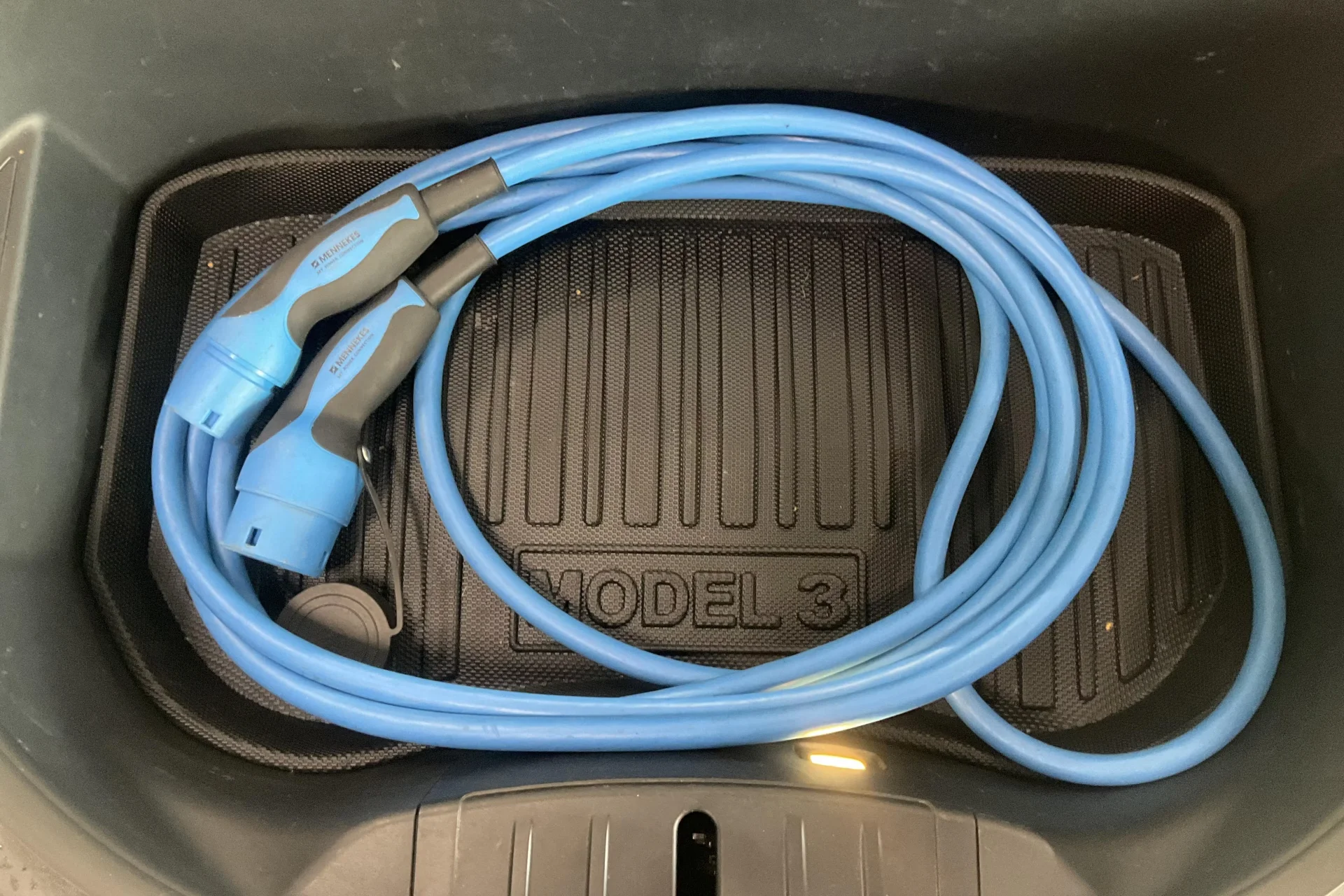 Tesla Model 3 Long range - widok 10