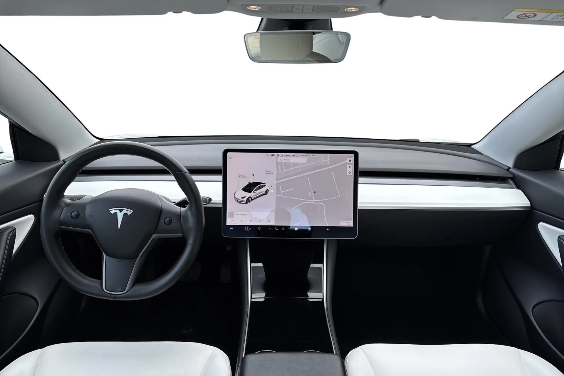Tesla Model 3 Long range - widok 7