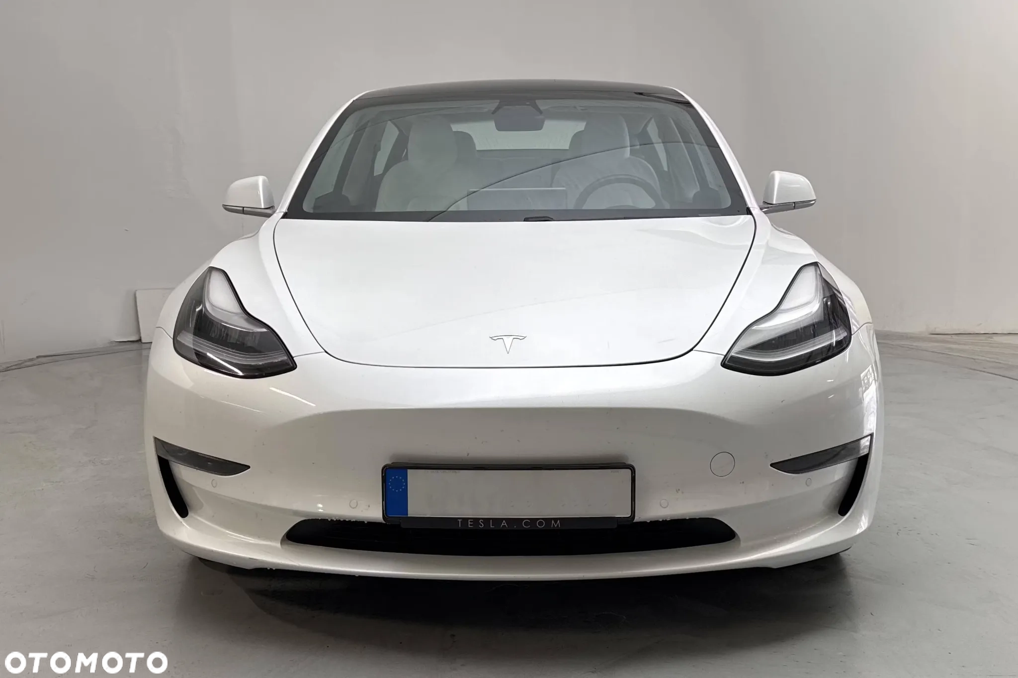 Tesla Model 3 Long range - widok 2